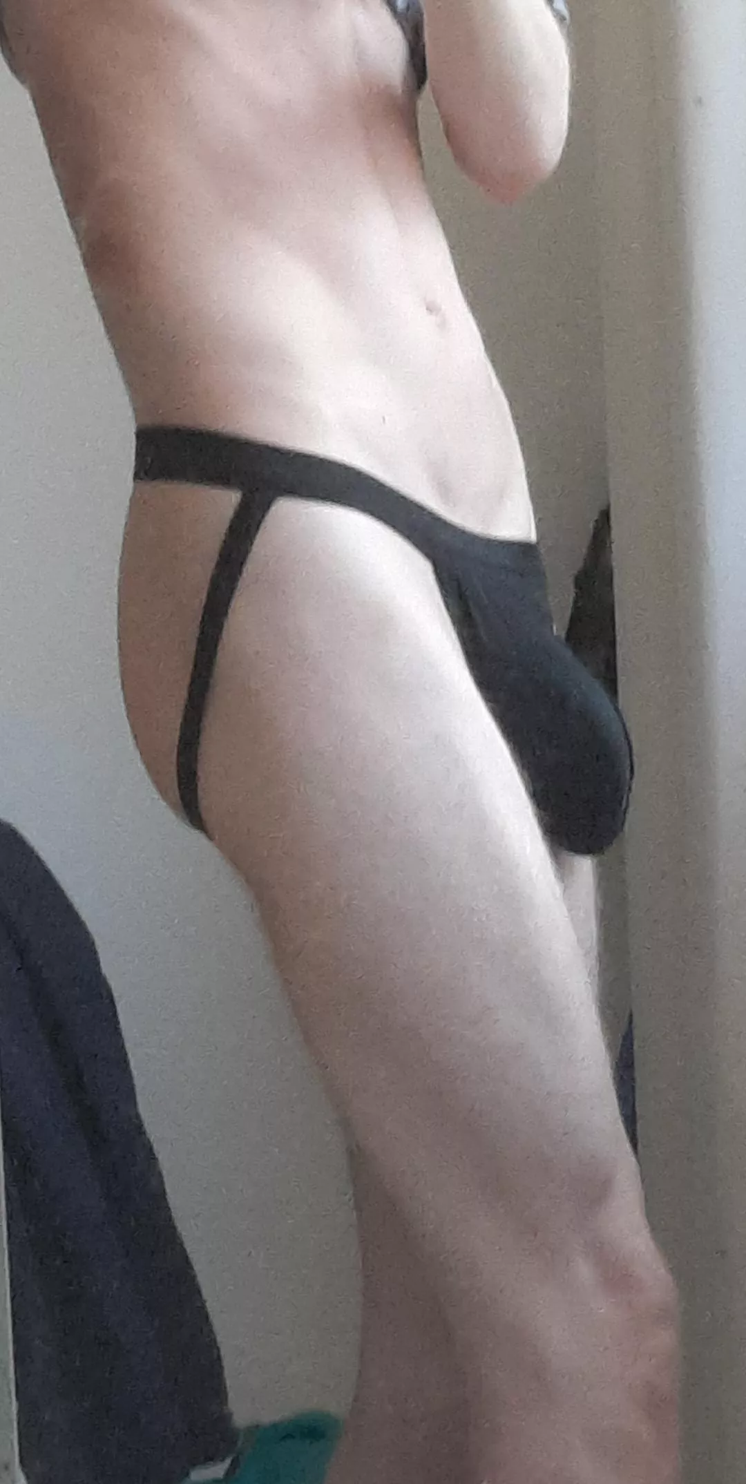 18 Netherlands. First jockstrap dm body pic for snap