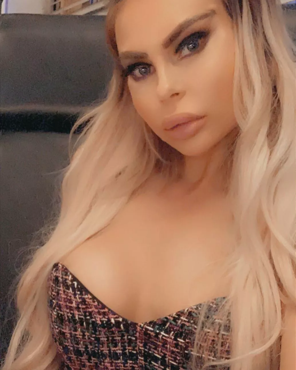 Good morning I wish I had a dick in my mouth