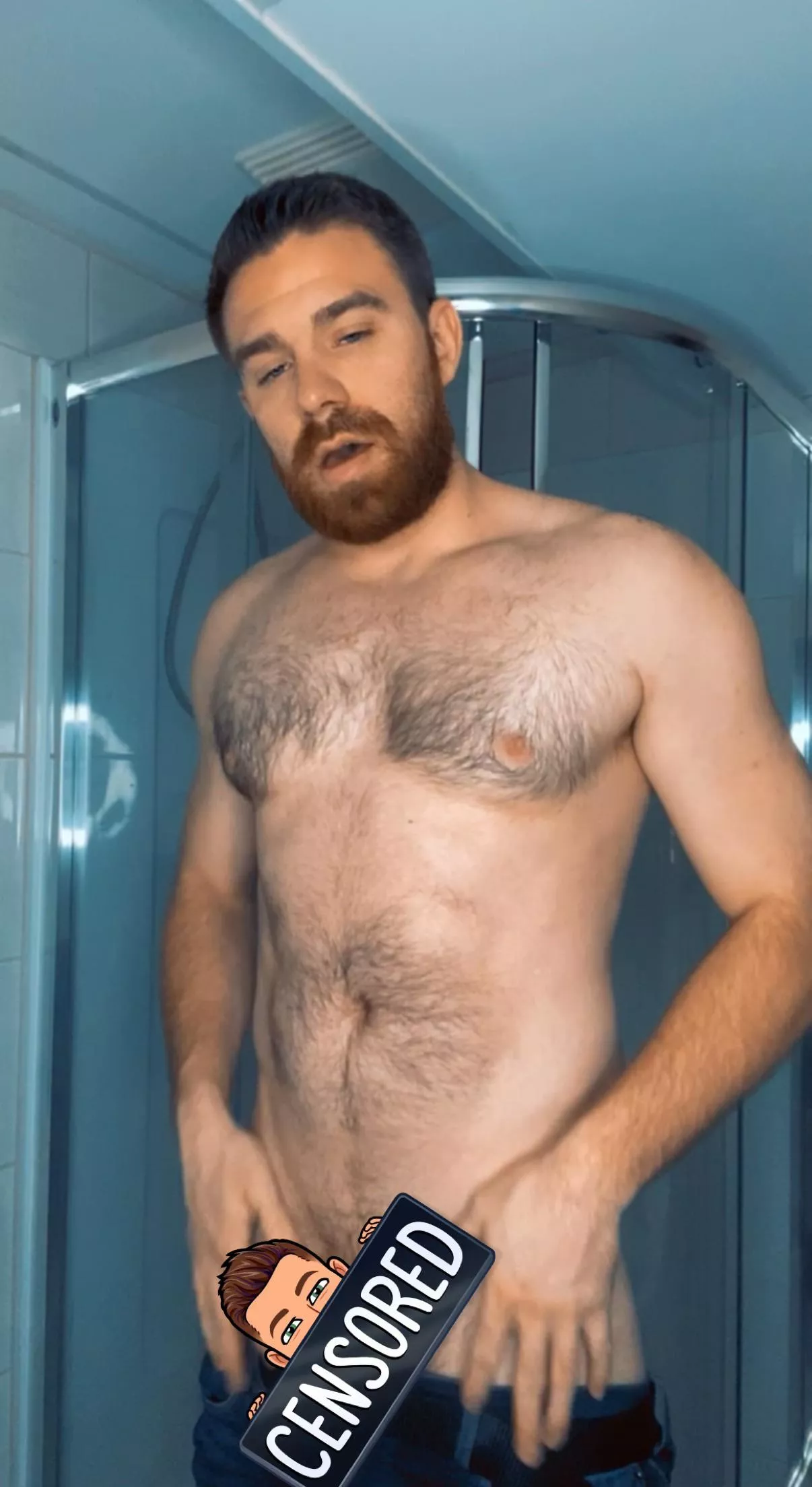 Got myself a little worked up before bed , can you help me release some energy ? 😈