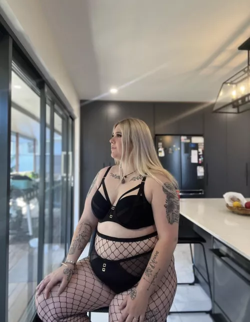 Here to make your Monday better 💋