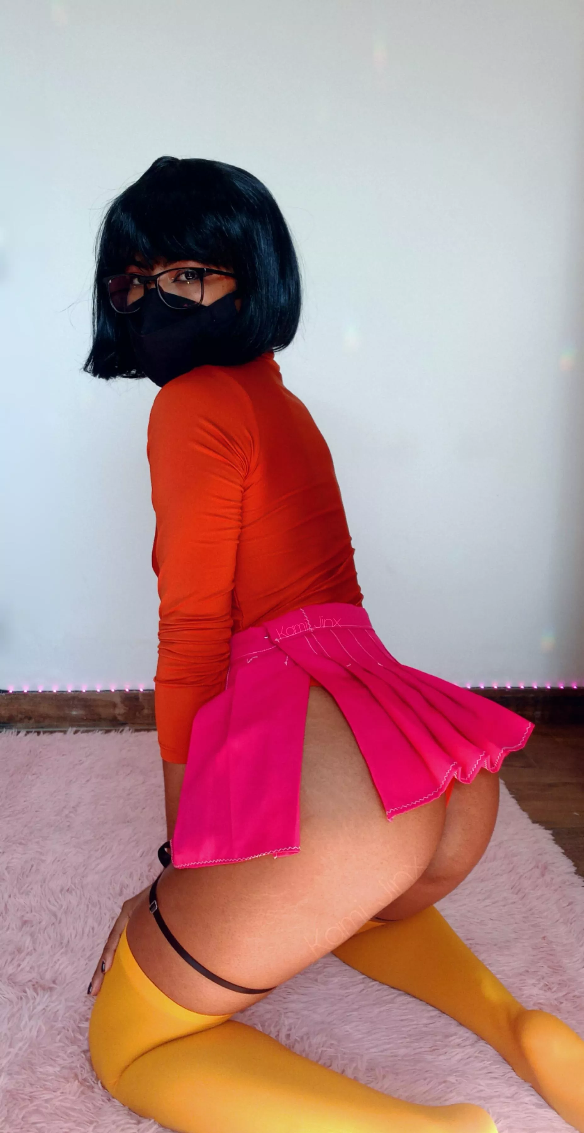 Hey love. 🥰 I'm Kami 💕 Come get to know me better. 🤭I guarantee you won't regret it 😜Enjoy 10% OFF on my onlyfans. Link in comments ⬇️