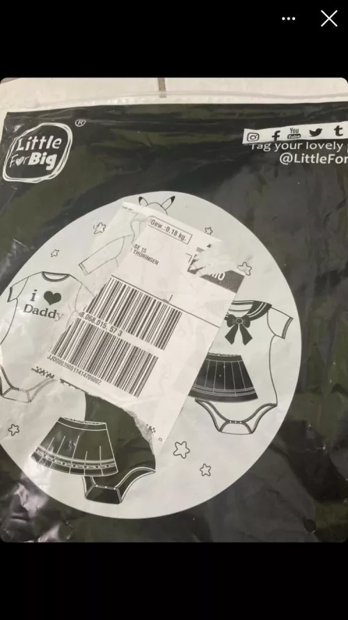 I though LittleforBig would use neutral package when Shipping, this is how the package came when my Dad took the order :(