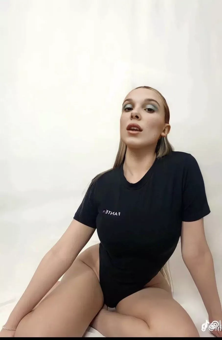 Kik willjerkforyou12 I will trade teem videos add me