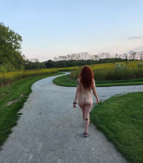 Sunset walk ❤️ [F]