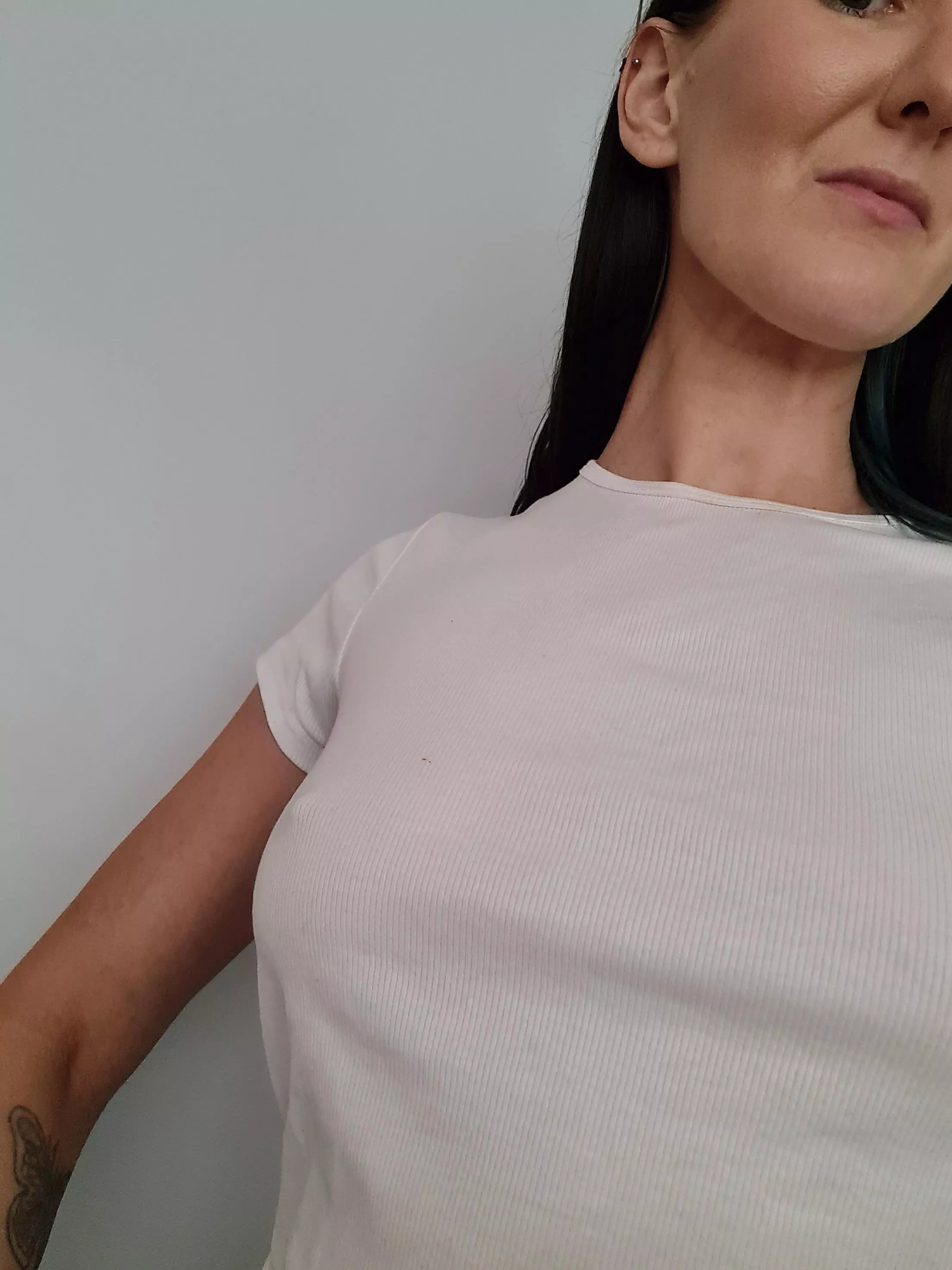 white t shirts are the best, they happen to be a little see through 🥰