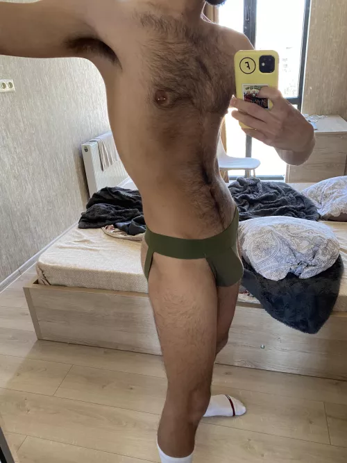 23 🇰🇷 does green suit me?