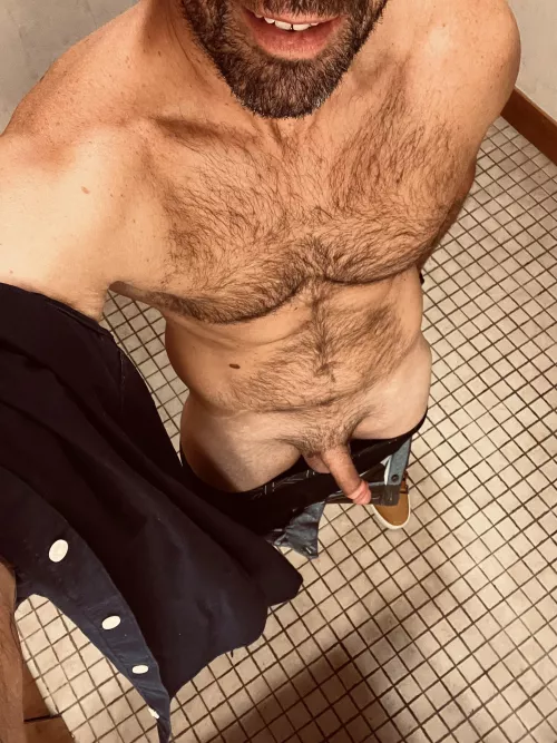 [42] I know I’m bi. I wish I would’ve given myself more time to explore that side of my sexuality before settling down. What a pickle life can be.