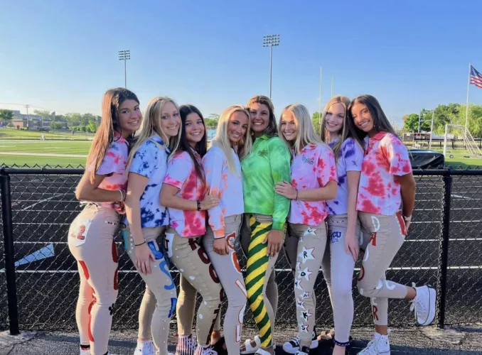 [8] which would you hit on? Message with why and how!