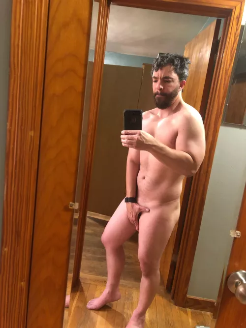 Any ladies up to help me in the shower ?