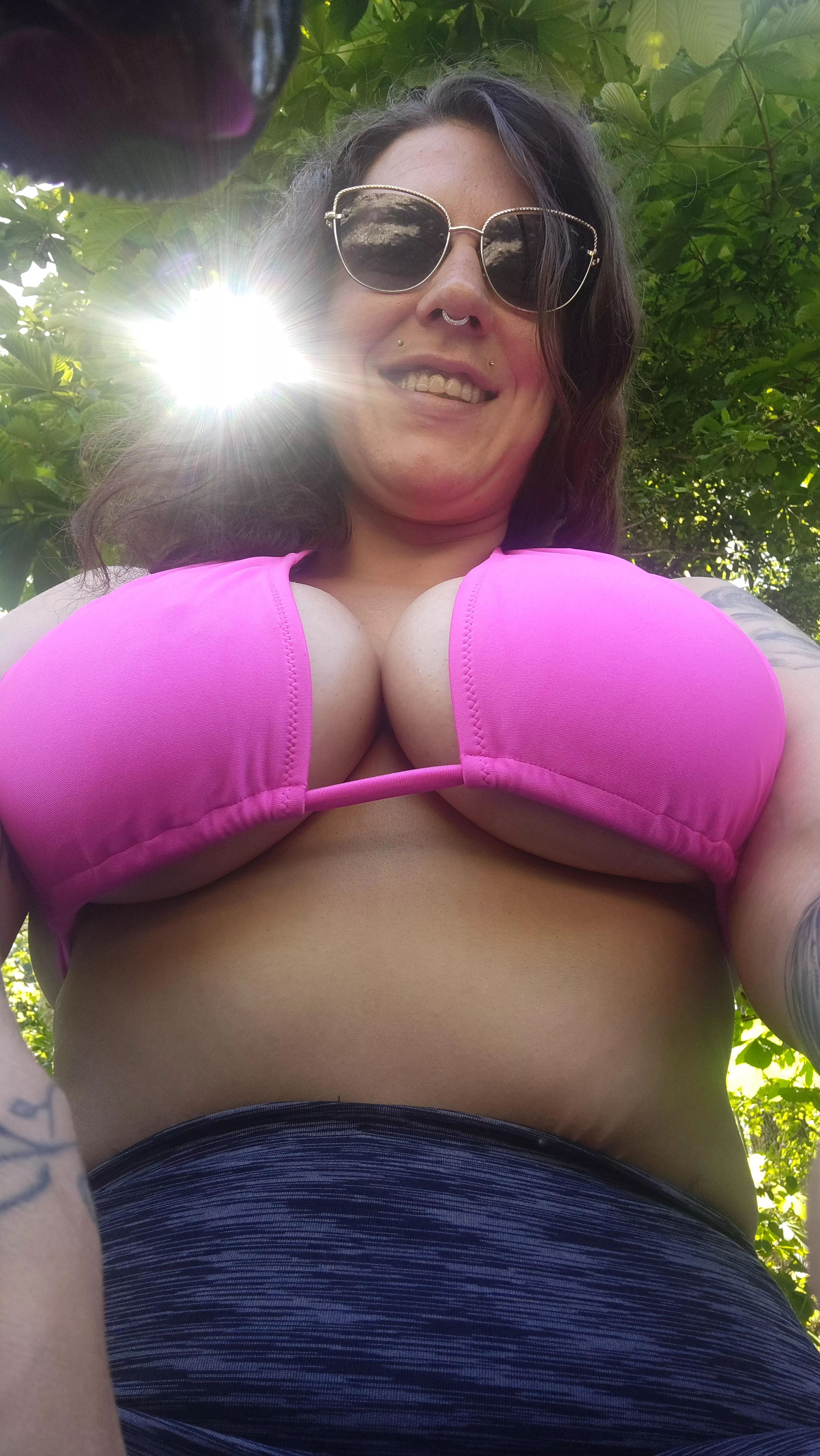 Can a 35 year old walk around like this in summer?😋☀️