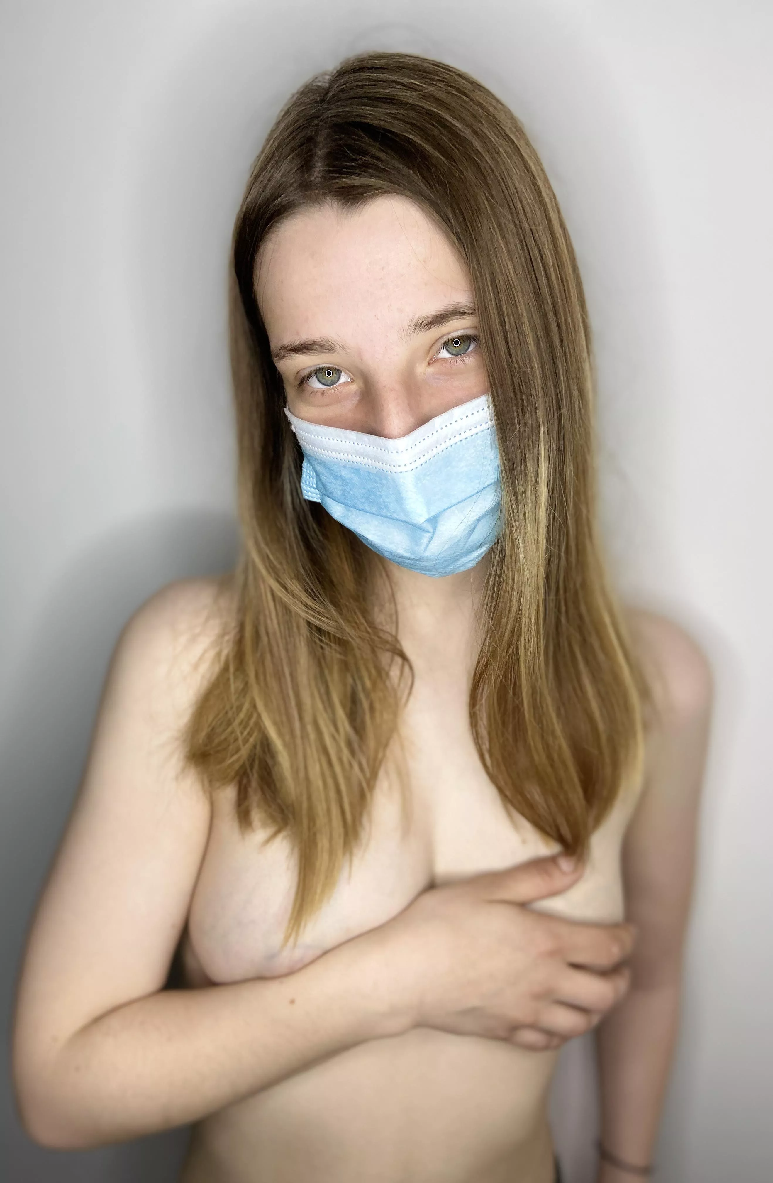 can you hold them for me?? 🙈