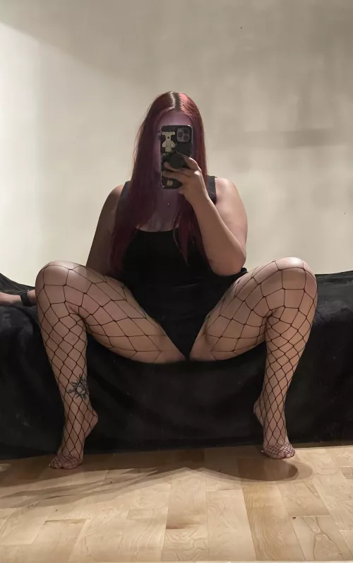 Do you like fishnets? 😈