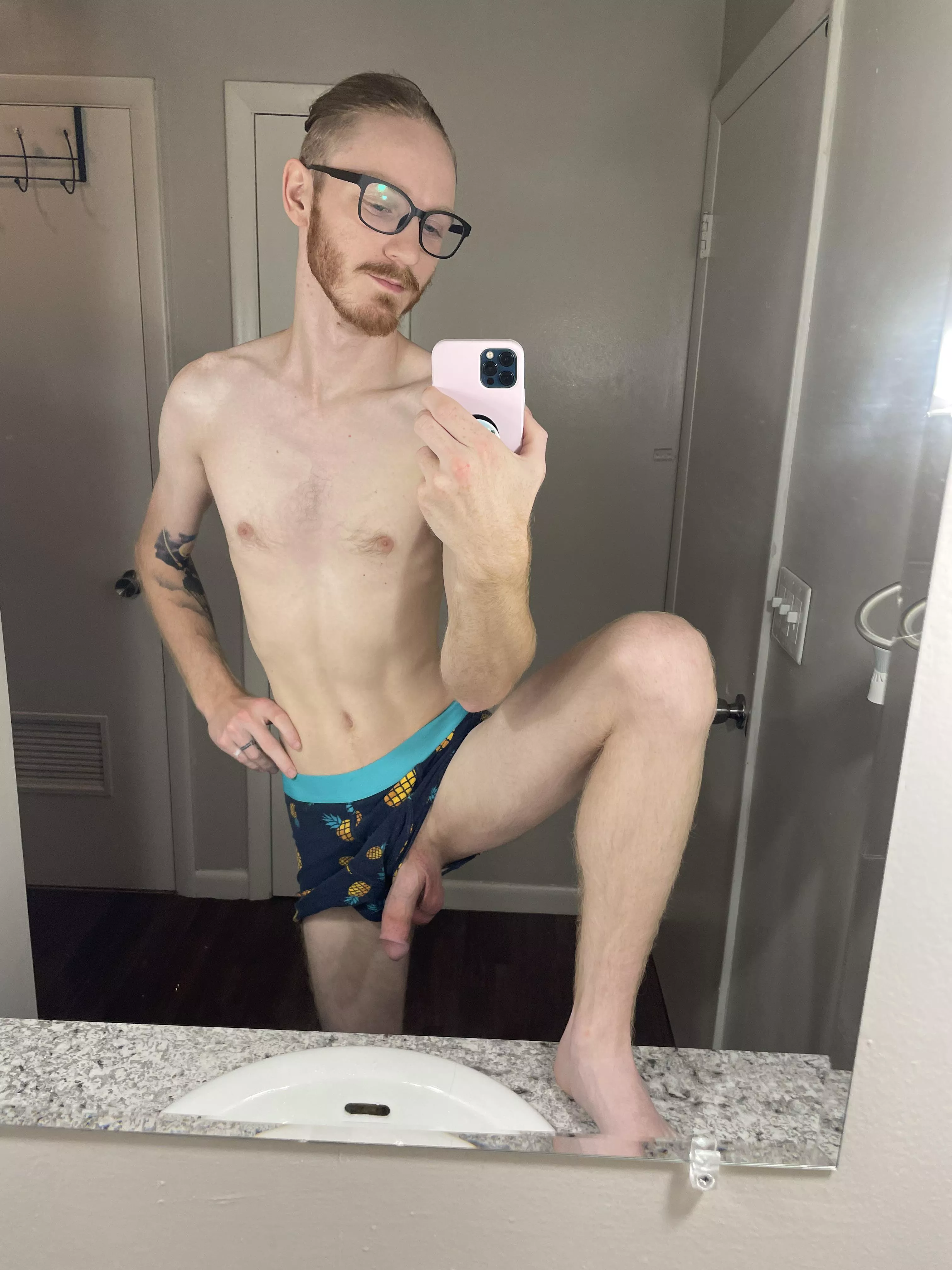 Do you like my pineapple underwear? 😊