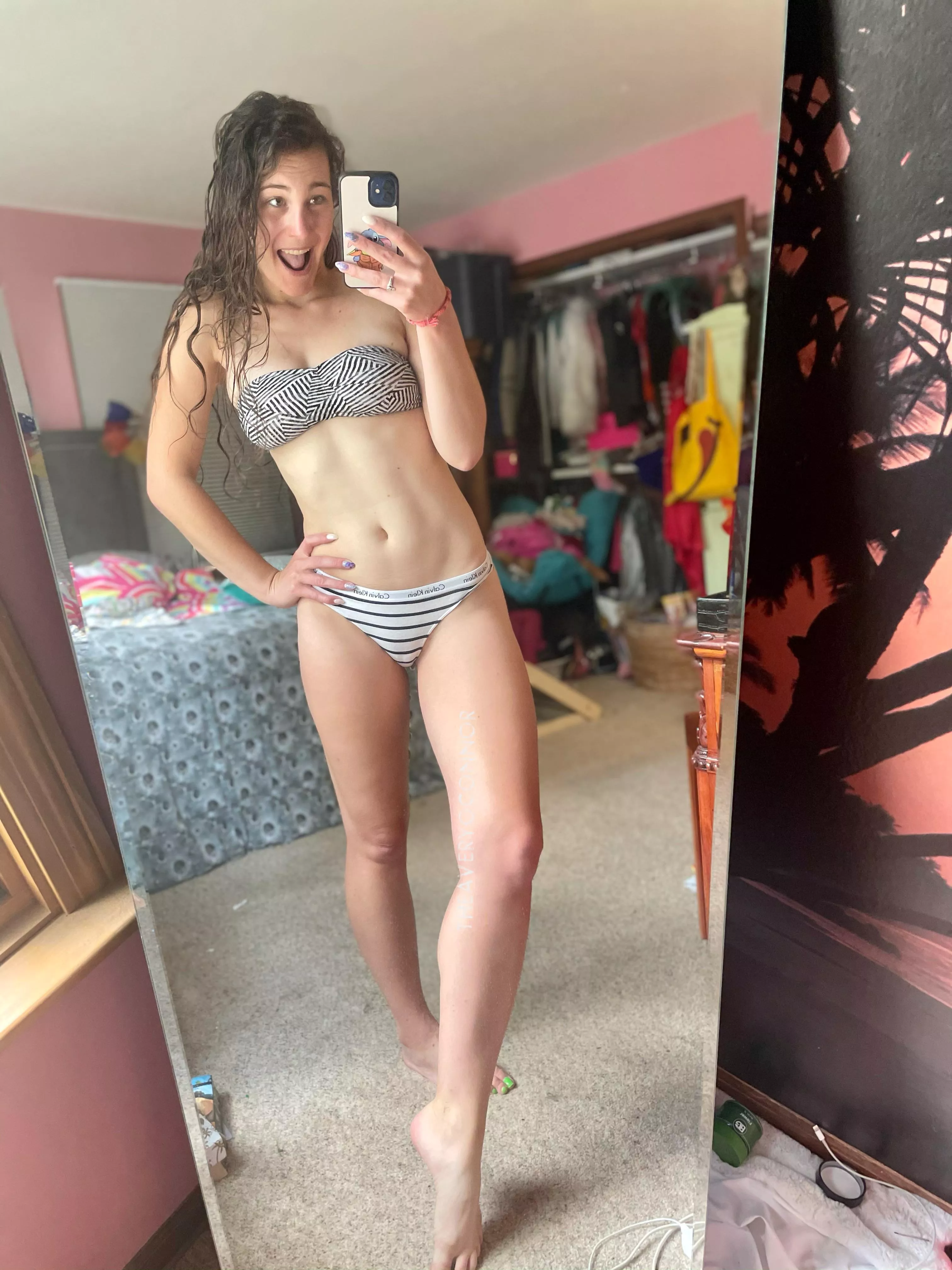 First post! I hope you love my long, lean ass self here [f]