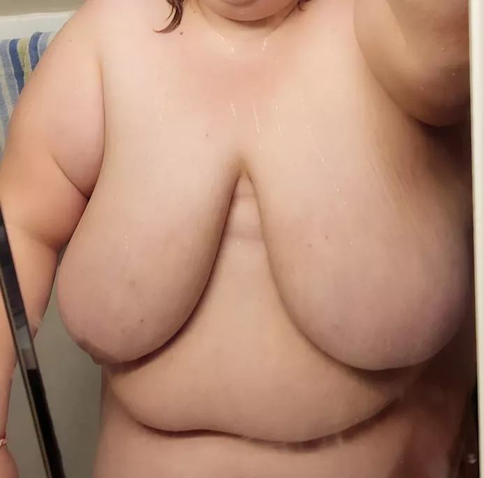 Fresh from the shower 🚿