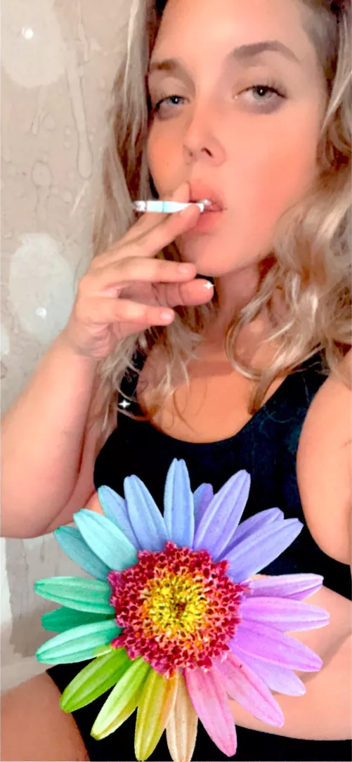 Fuckstrated 🚬💋