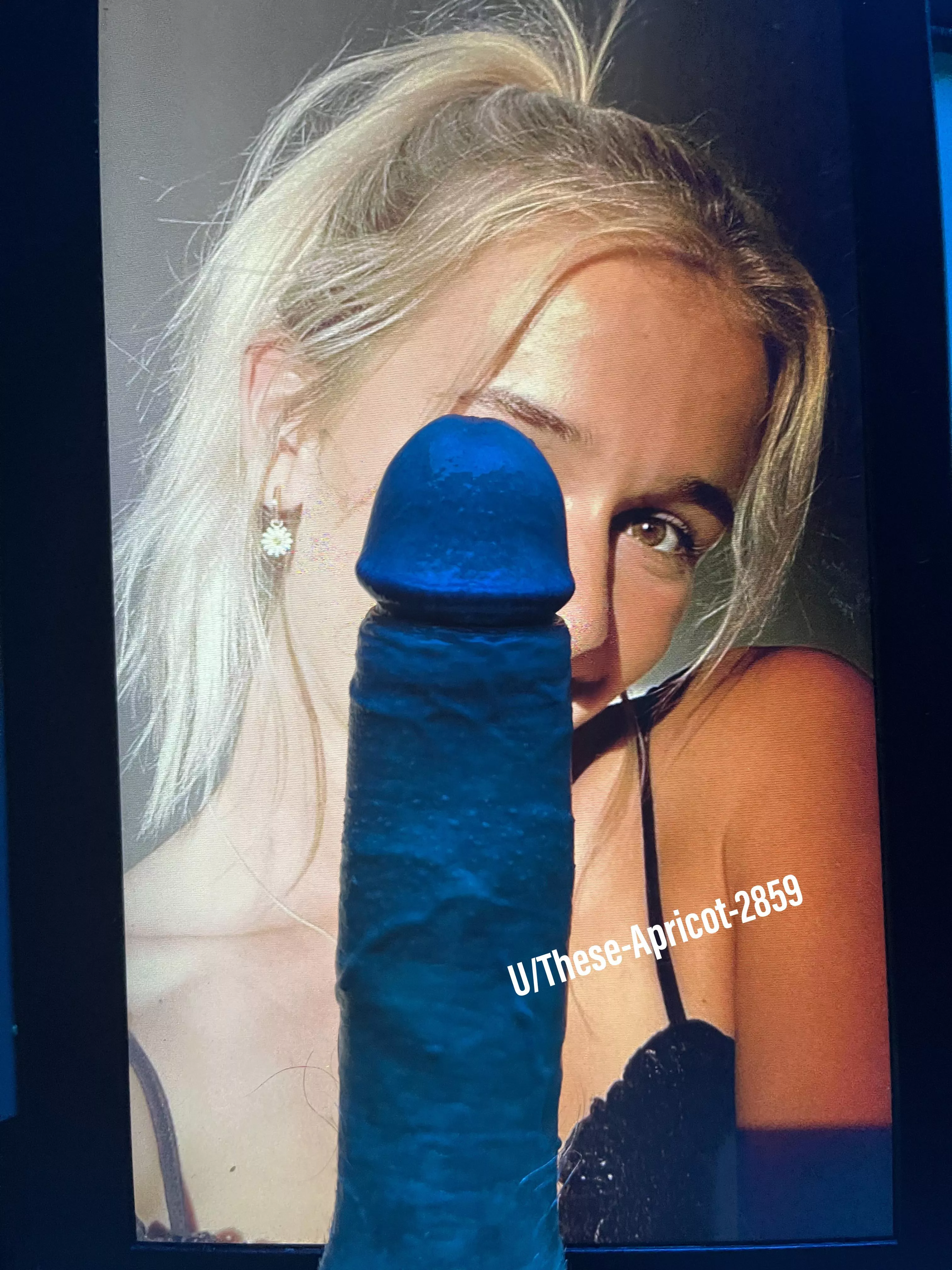 He wanted me to do this🍆