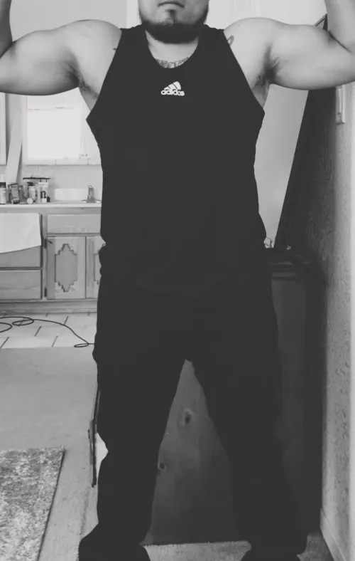 I bet I won’t get looked at bc I’m not naked