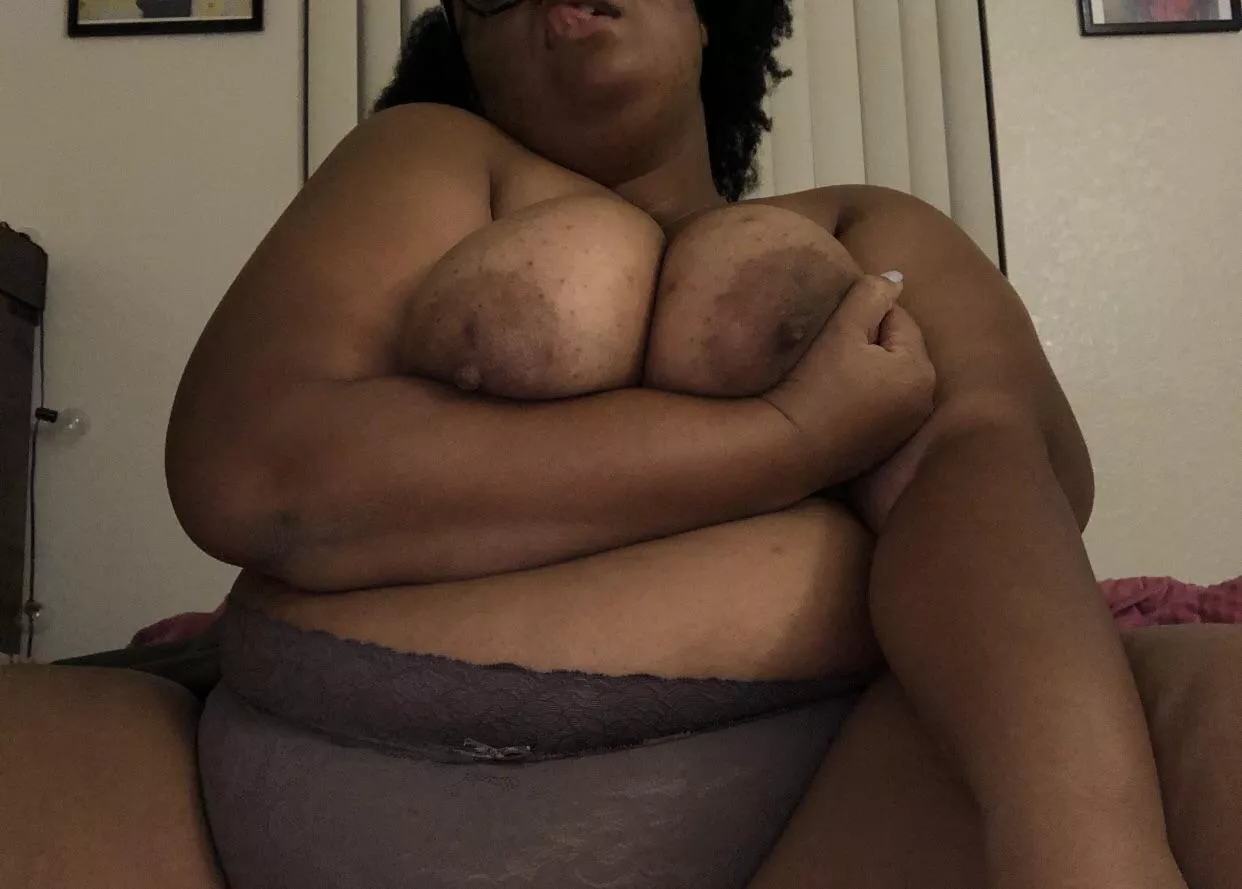 I just want my titties sucked on 🥺