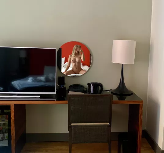 Nice lamp, right?😉