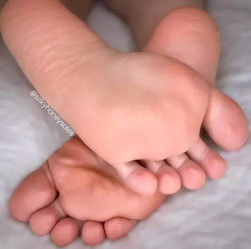 Silky smooth soles, perfectly succulent toes!
