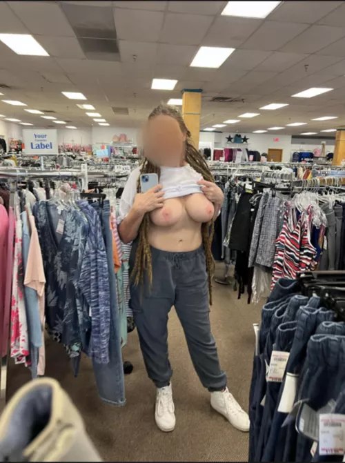 Wanna go shopping with me