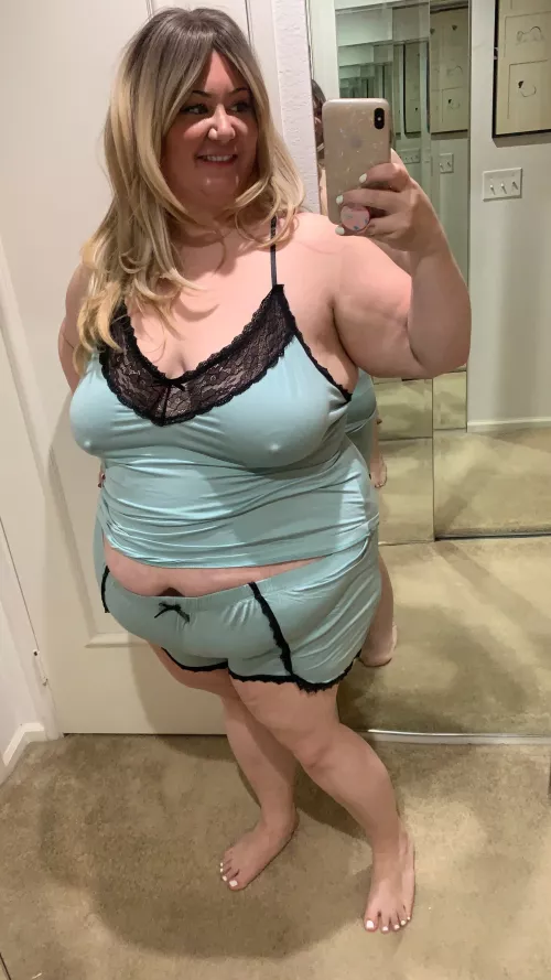 Why is it so cold in here?!! 🥶🥶🥶