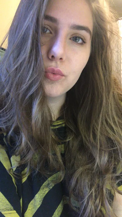 can someone cum tribute me? 🥺