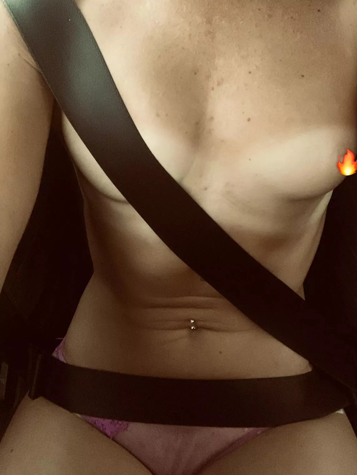 Dogging 30 CPL UK looking for a female to join or watch. Send sample in DM