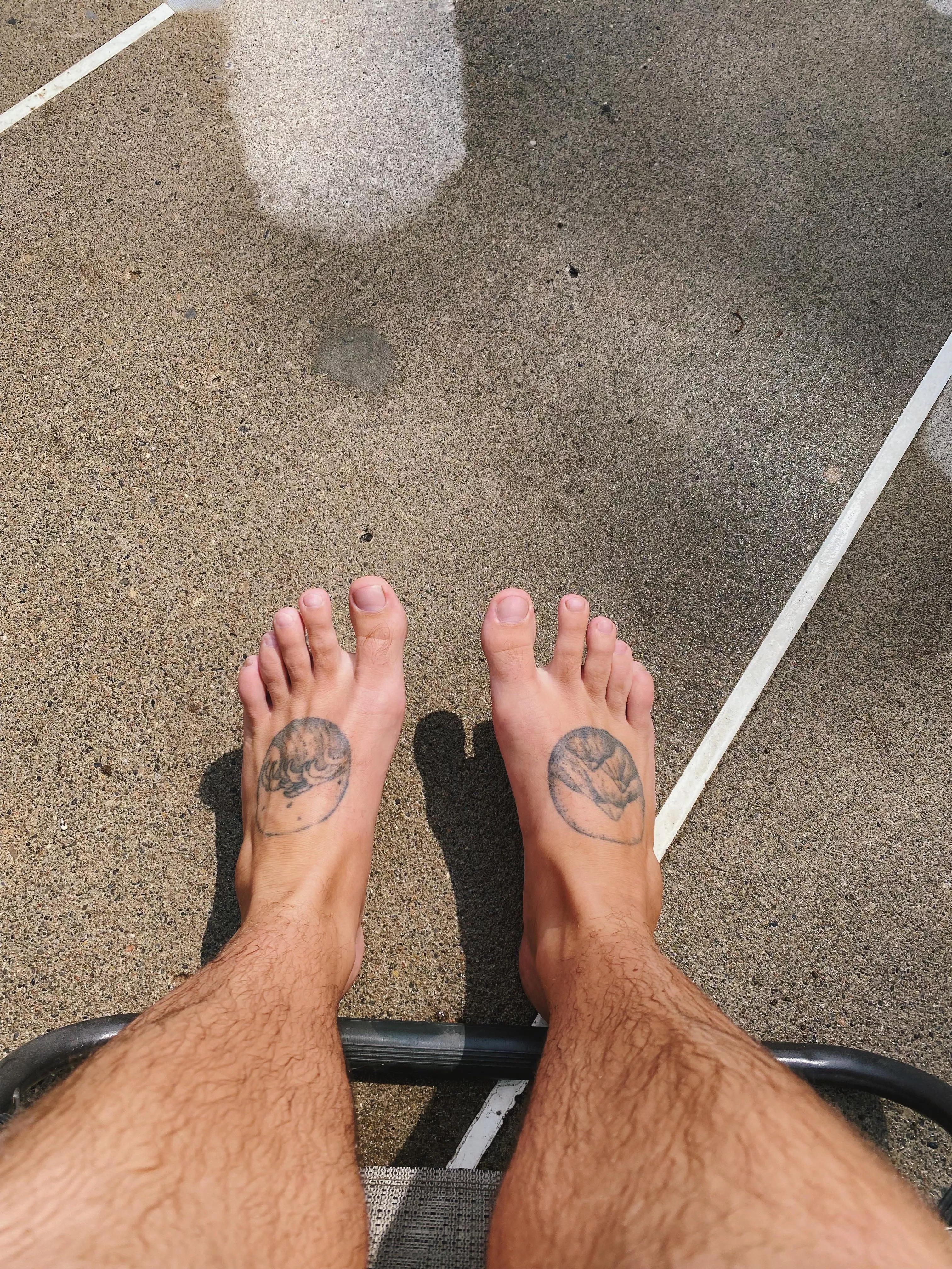 enjoying the last day in the pool 😌