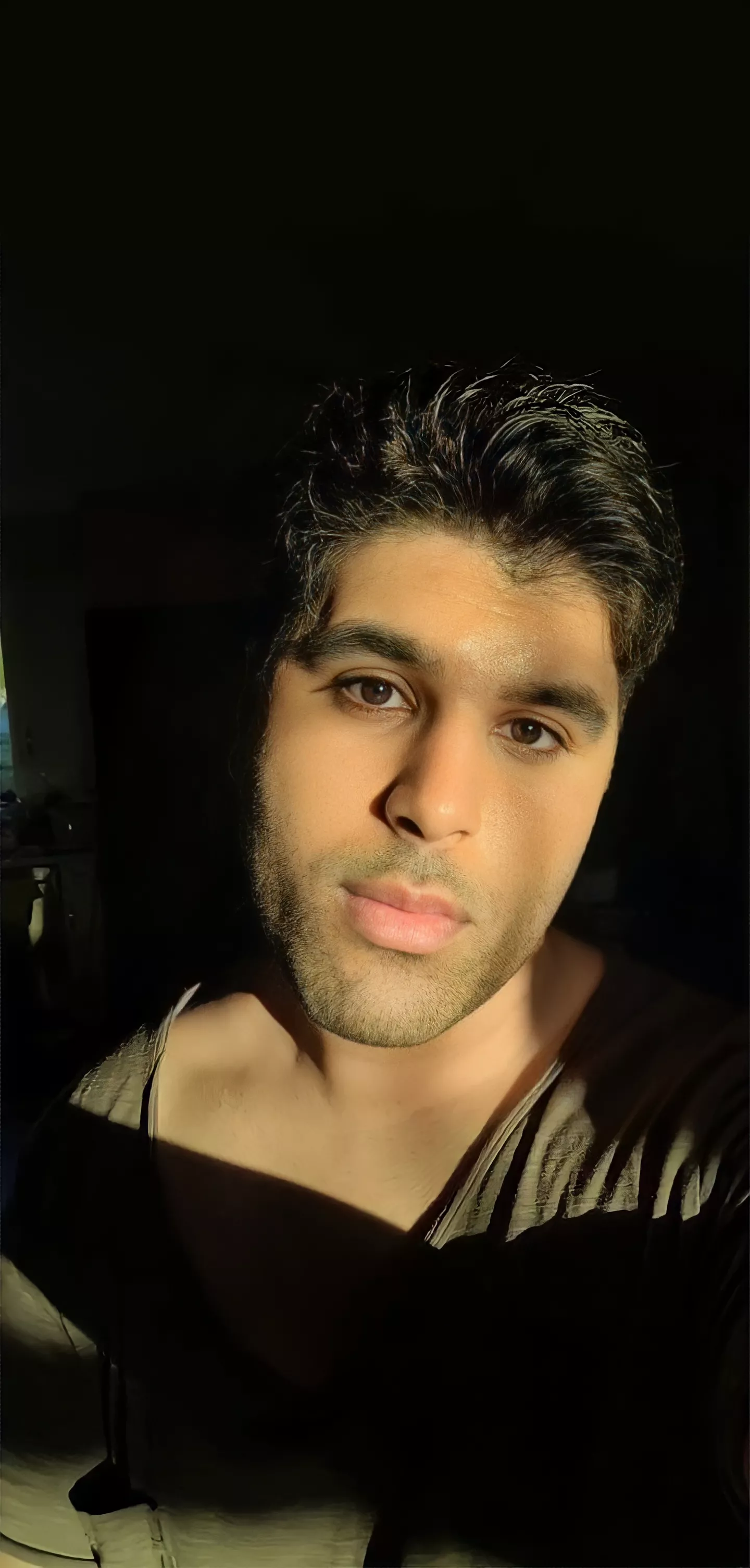 Happy golden hour ✨️