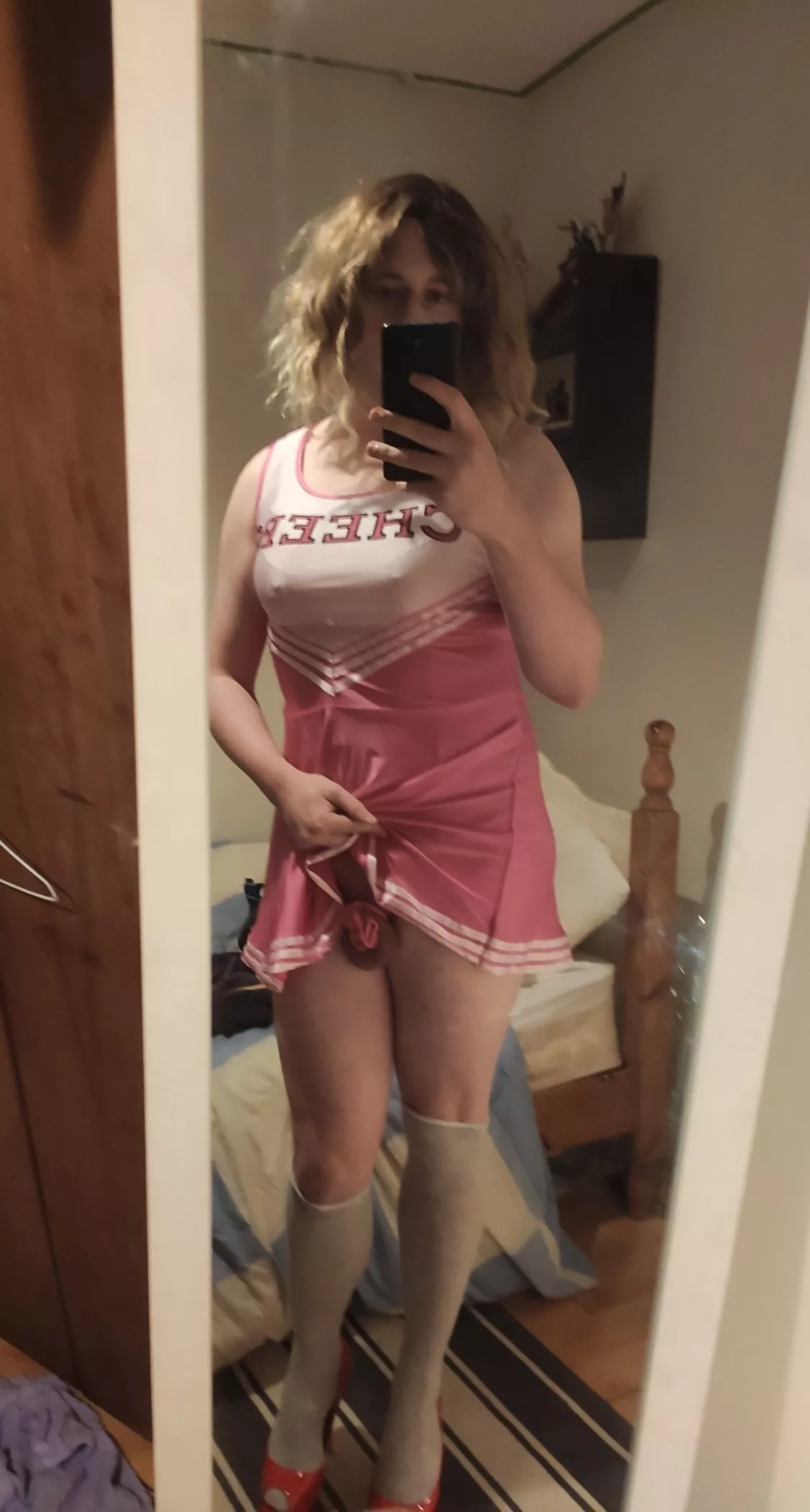 ok I tried the cage daddy can I take it off now 😳