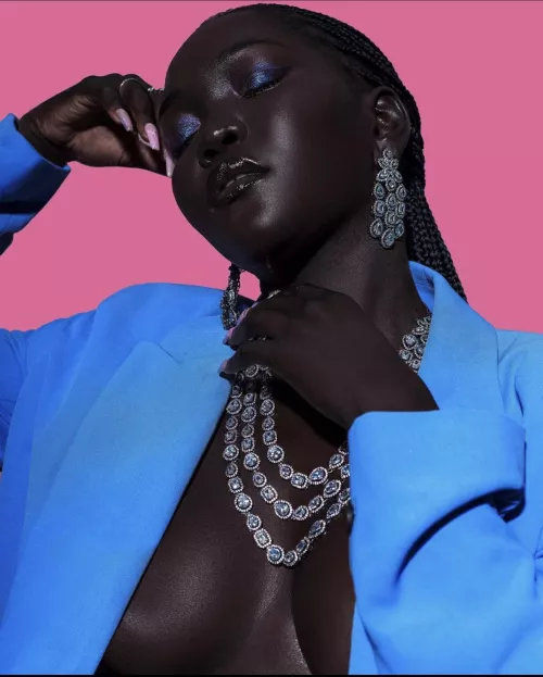 Queen of Dark, NiyakimGatwech