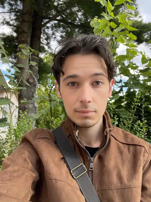 Trying to crack a smile at 6am before work, Damn it was a cold morning.