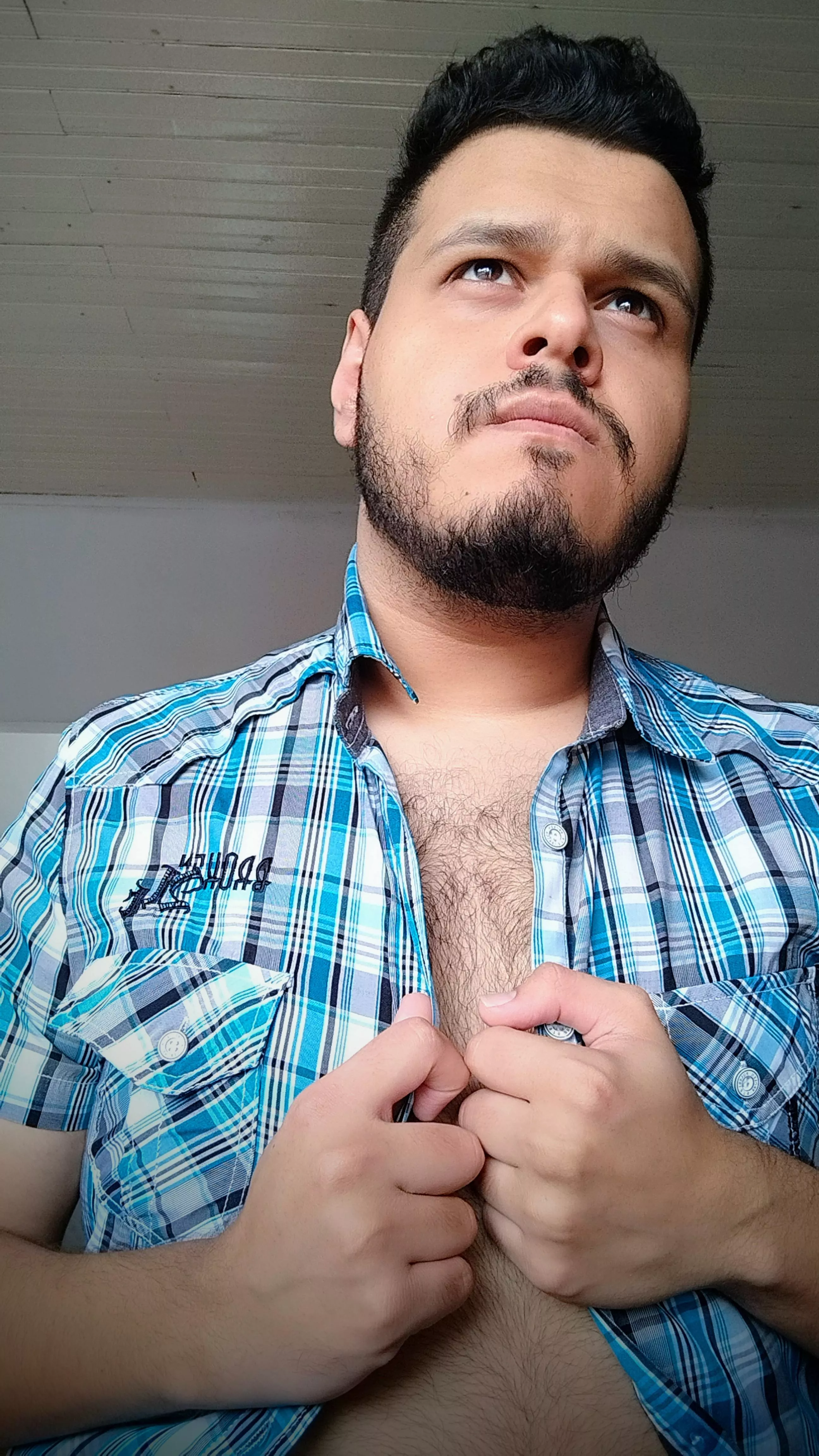 (25M) I feel handsome now, but I might delete this photo later :v