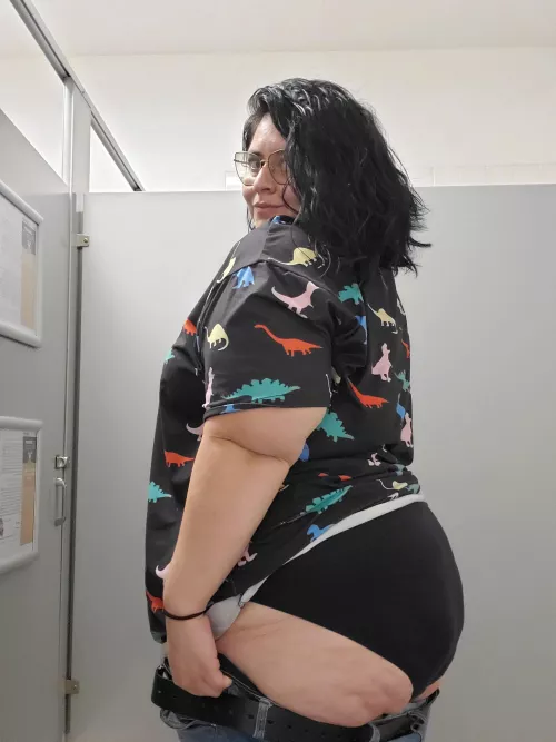 Can I be your good girl? 😘