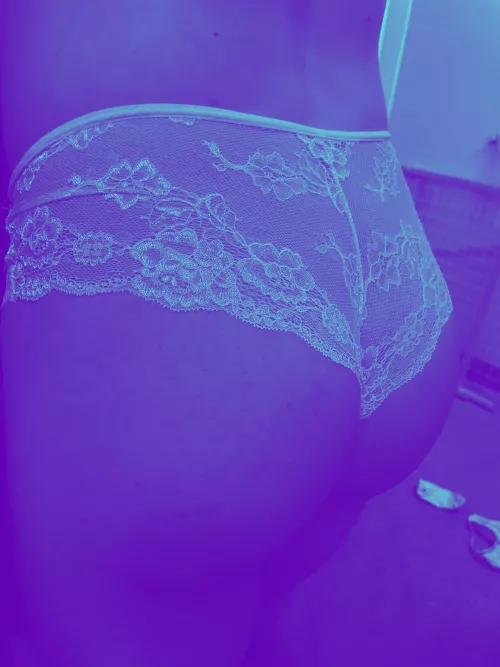 Come check this out 😘