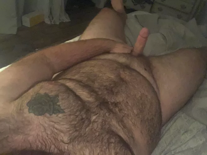 Goodmorning Ladies 😌 (DMs Welcome)