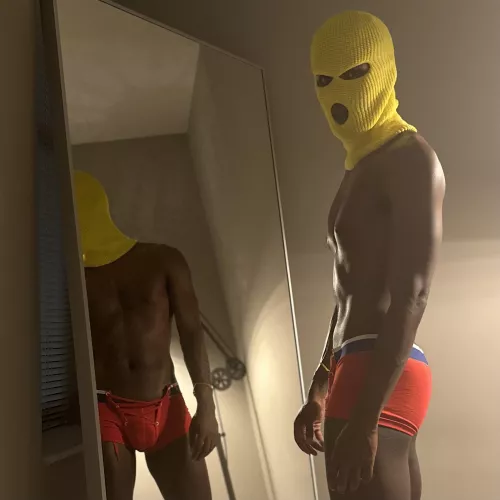 Guess this would be my early level costume if I were the older, darker Miles Morales.