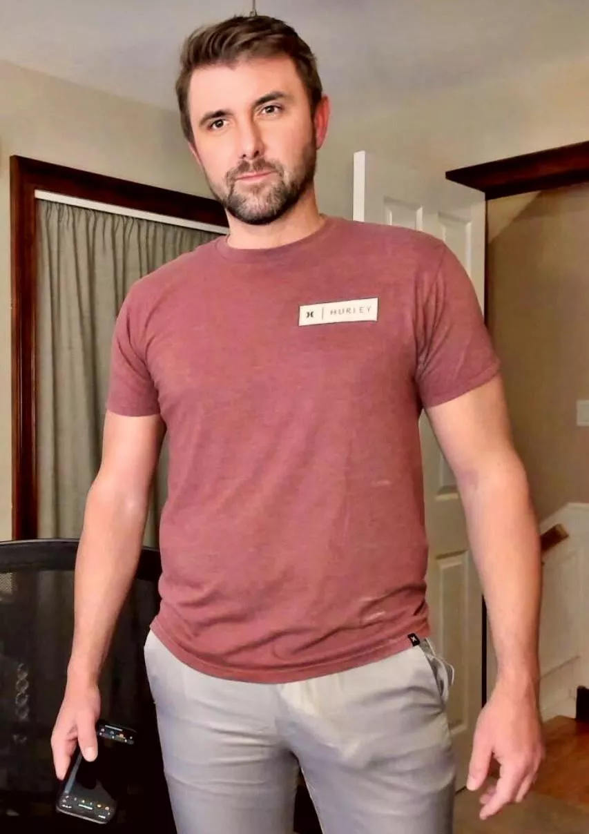 I don’t know what got in my head before that made me take down my posts and take a hiatus, but hope you don’t mind some older pics from before my time off. [39]