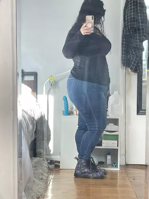 I felt like playing hooky but decided to be good (ish) 😜