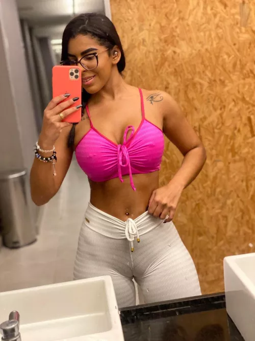 I love my pants ❤️💚