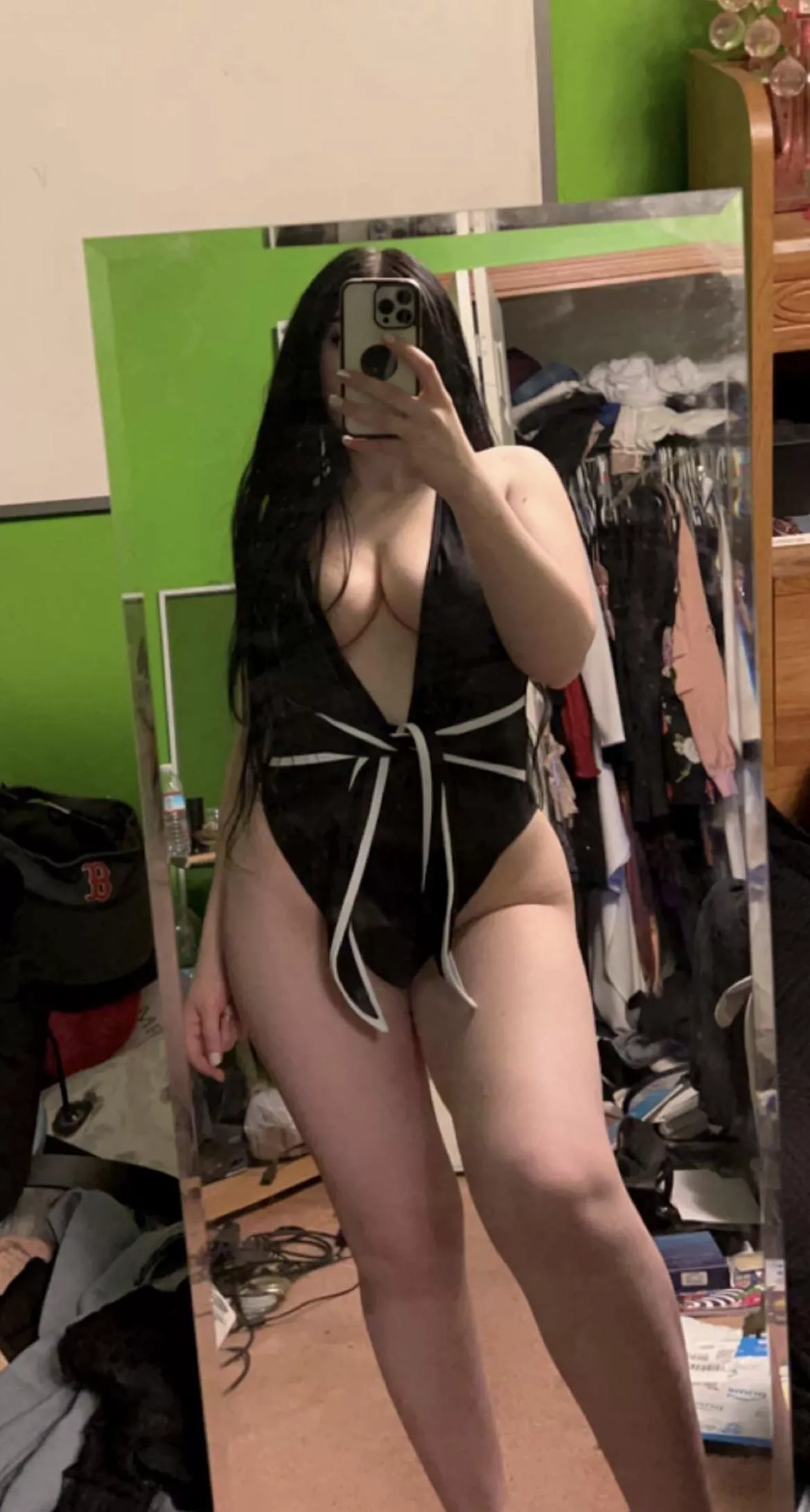 If you saw me at the beach would you stare? 😜