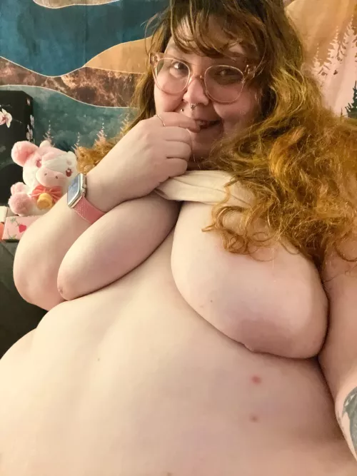 I’m so self conscious about my tits lol!