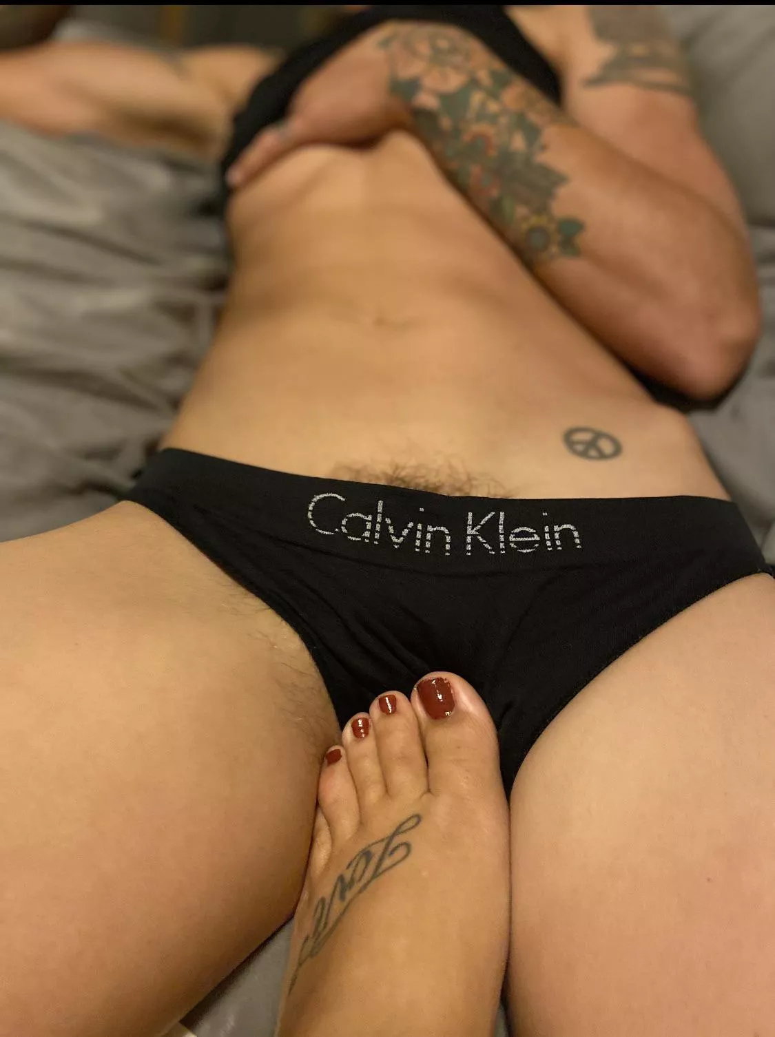 We are a lesbian couple on OF, why wouldn’t you want to watch ?