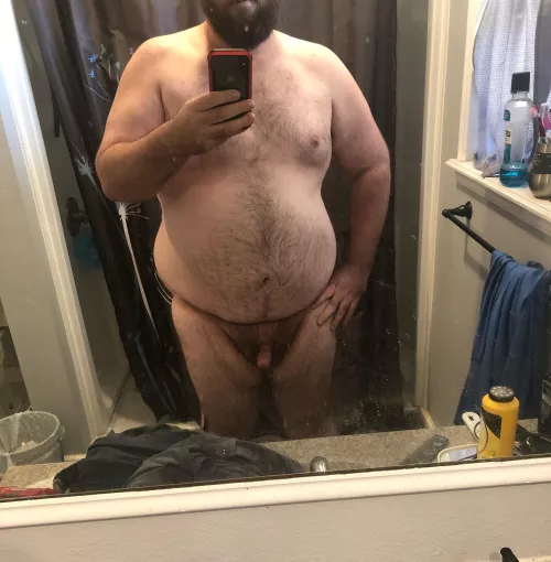 6’4 not only am I big, but tall as well. Ladies dm me.