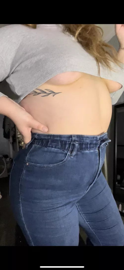 finally found a shirt that shows off this tattoo 😍