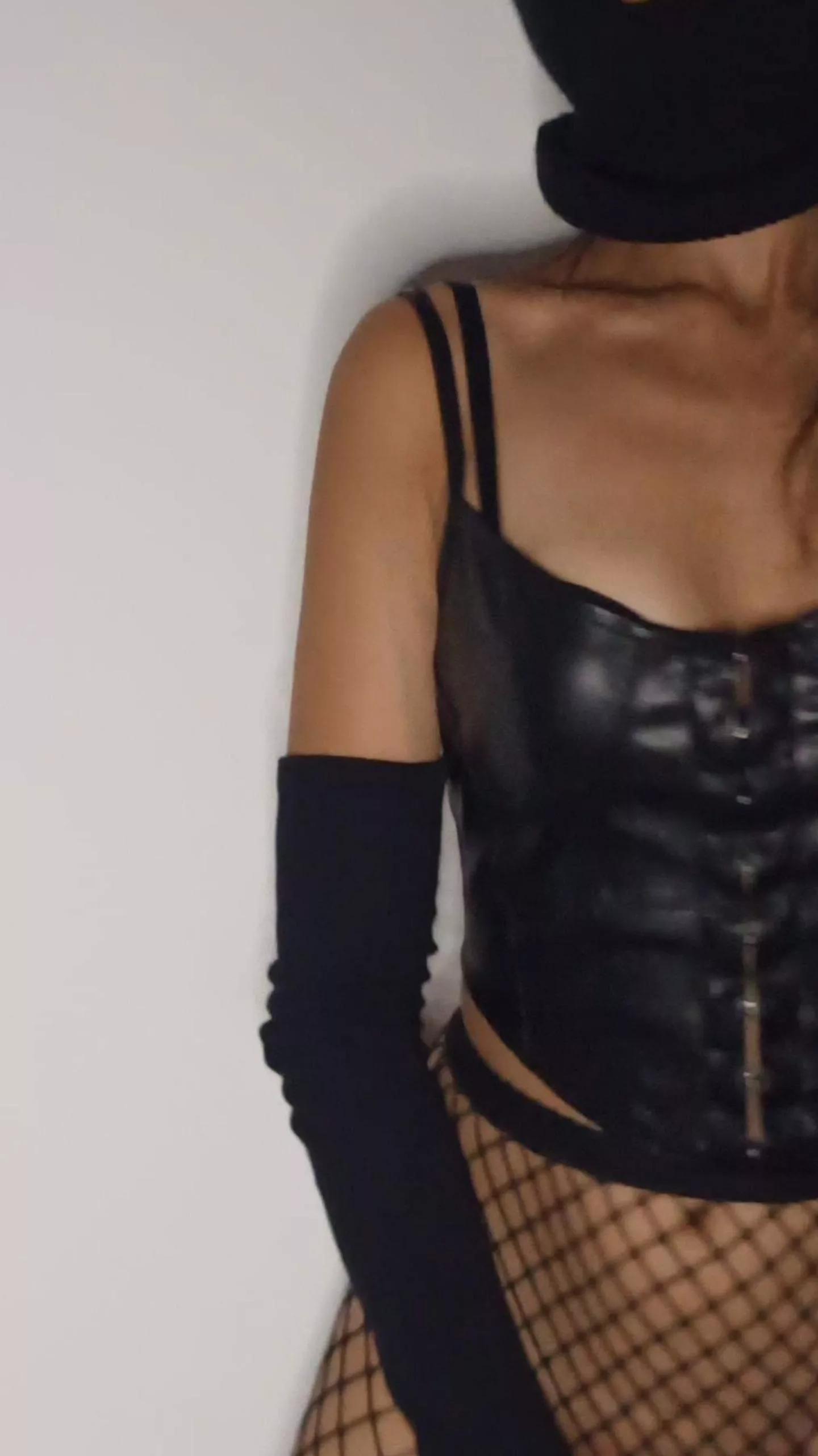 Find me on Fansly 💋 Recently shared my slaves' requested rewards. What's yours?