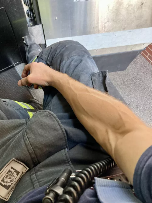 Fireman forearms > gym forearms 🔥🚒