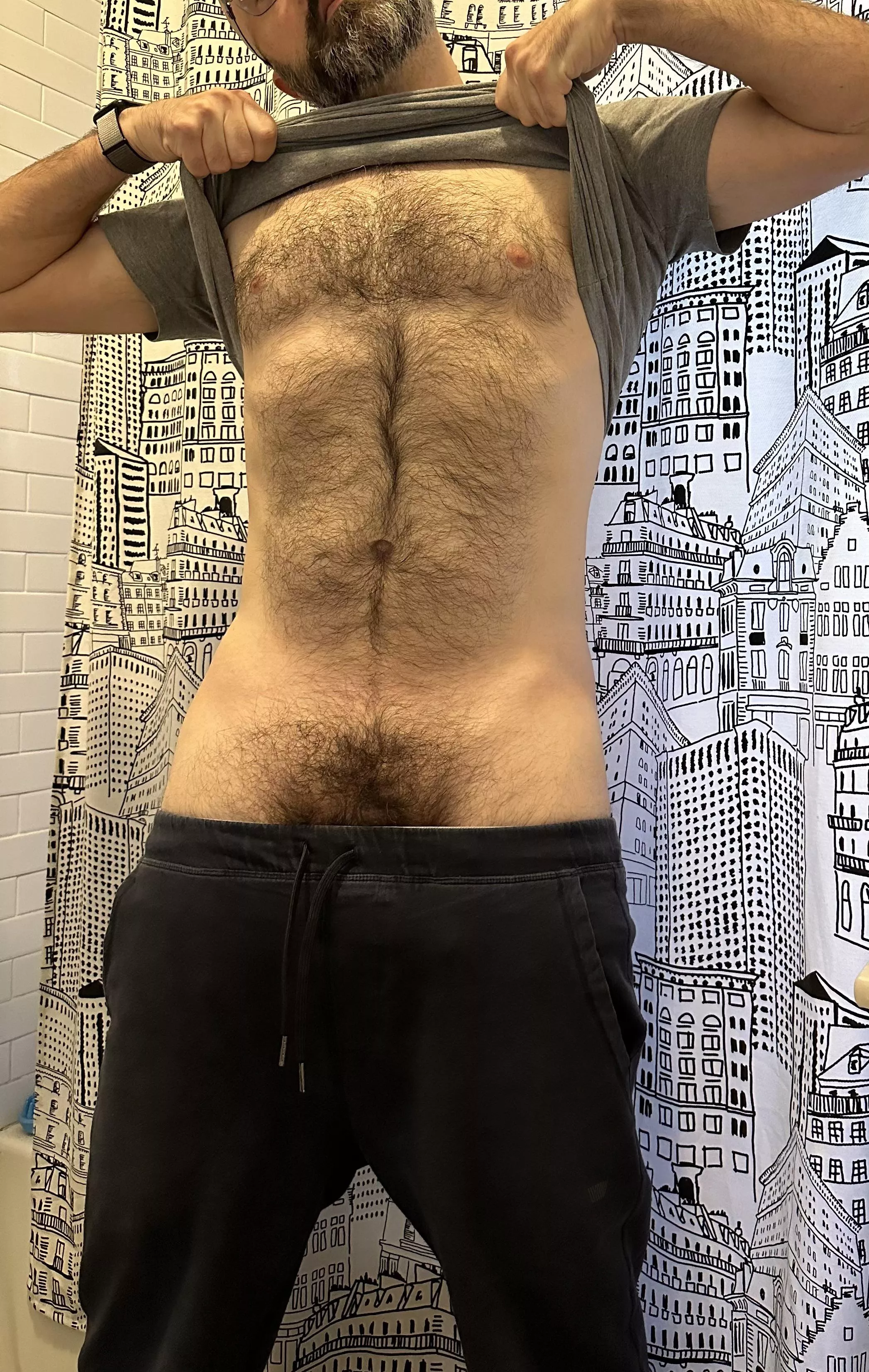 Frustrated dad seeks to expose himself online